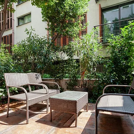 Noa - Tatar Beyi 18 Istanbul