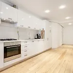 Noa - Tatar Beyi 18